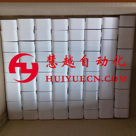 小米充电器自动包膜机生产实物图